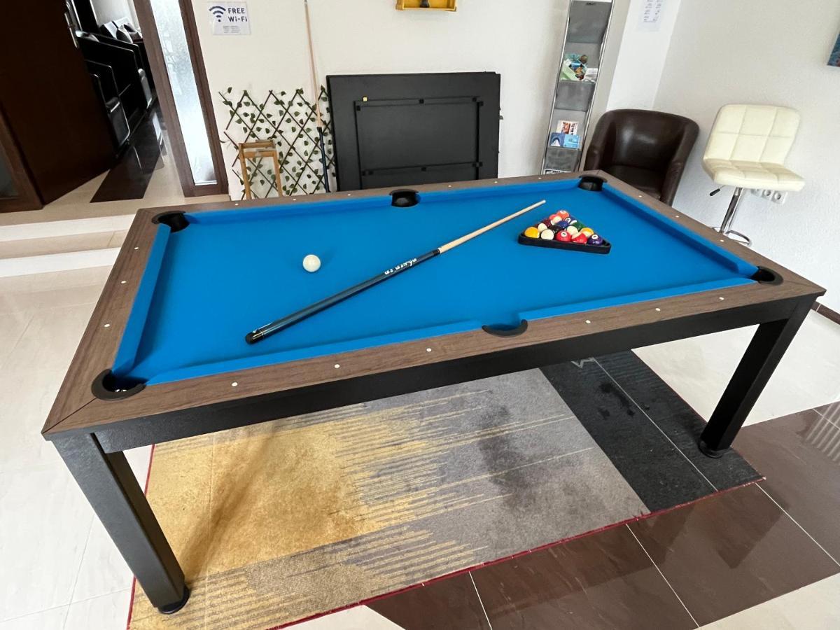 Majap Hostel Ohrid Bagian luar foto